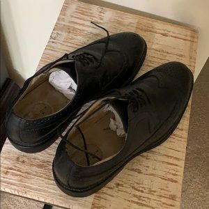 Florsheim men’s dress shoes